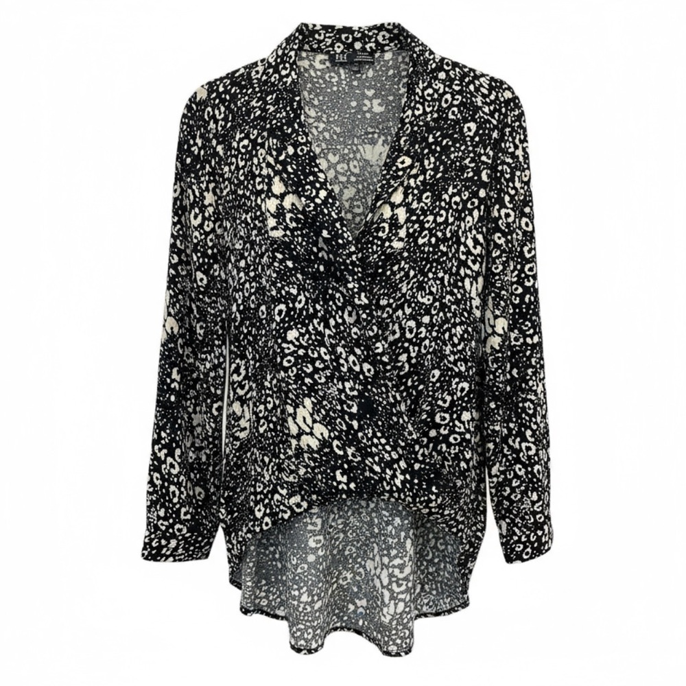Zara Black and White leopard Patterned Blouse size small never worn